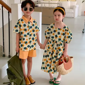 Лето 2023 года, Корейское платье для мальчиков и девочек с контрастными цветочными рукавами-пузырями, Комплект шорт с коротким рукавом, Повседневный комплект одежды для маленьких девочек